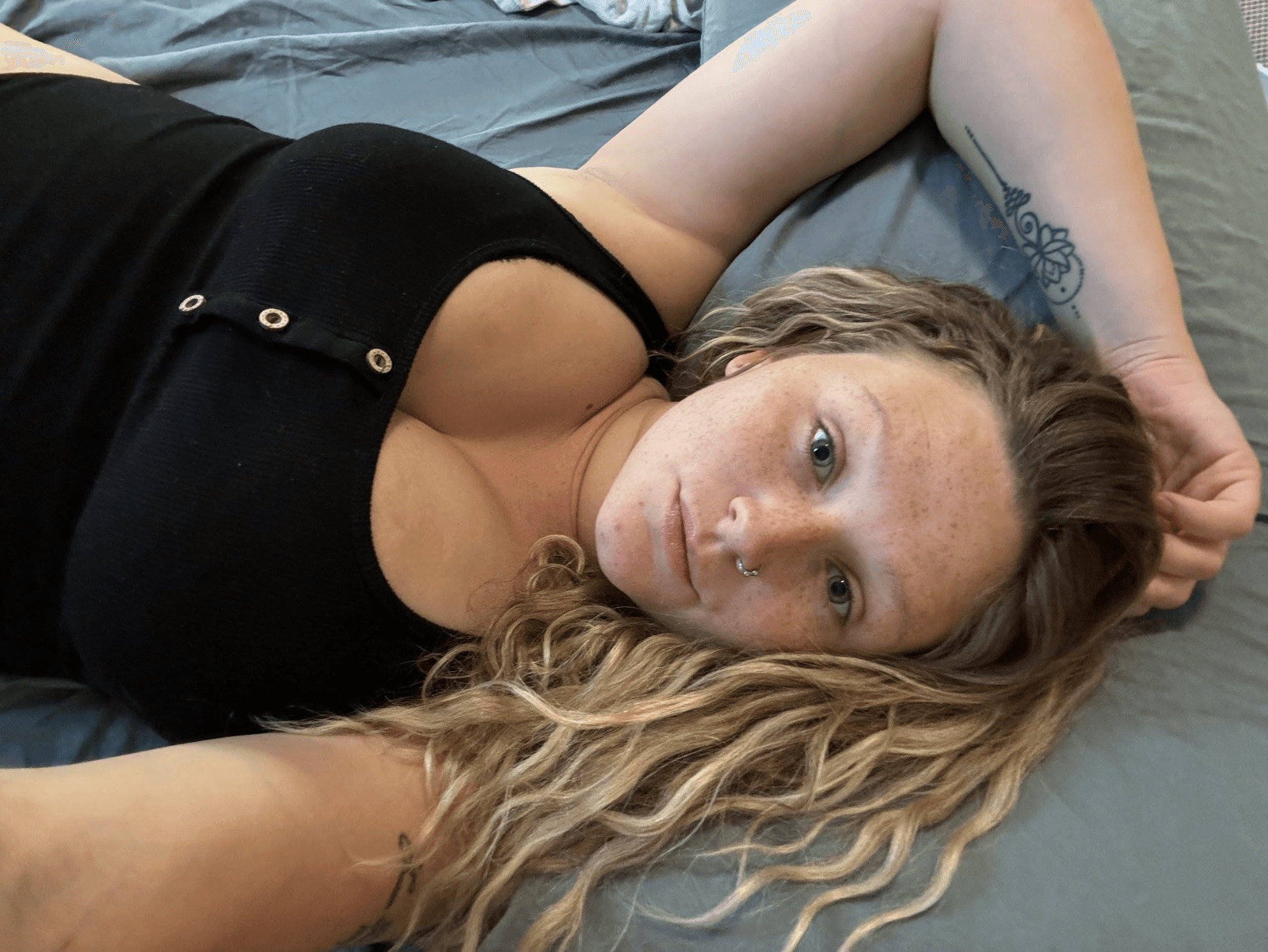Emma, 28